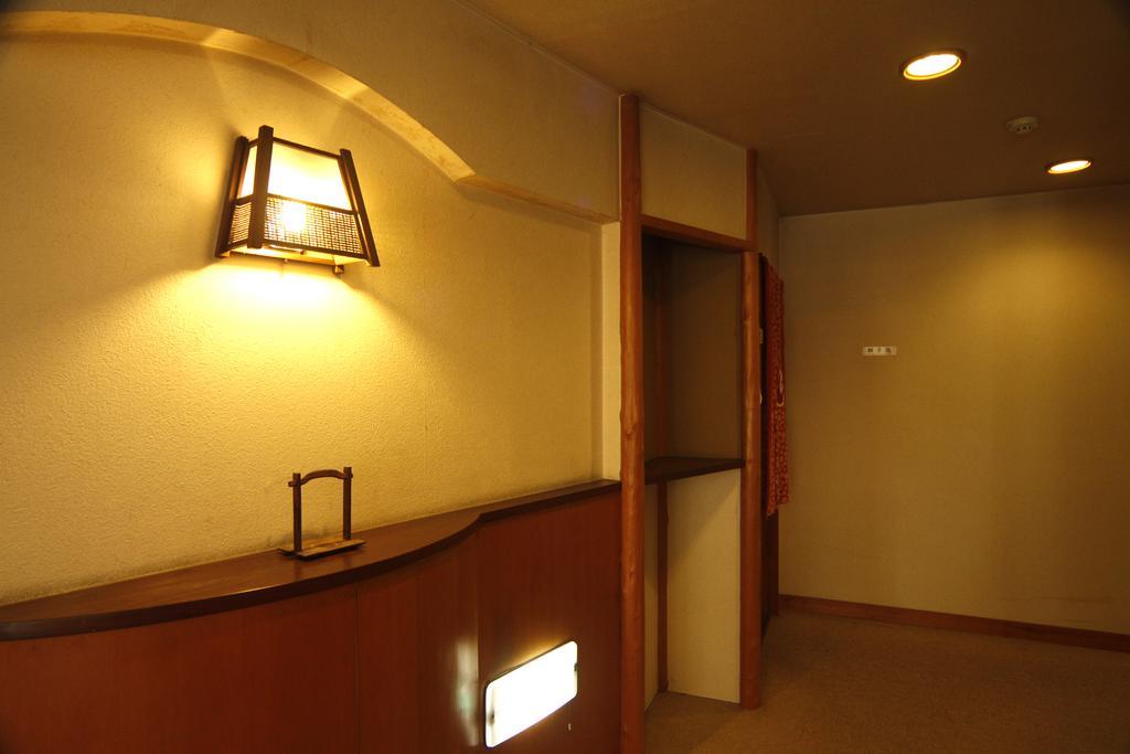 Asano Ryokan Гуджо Екстериор снимка